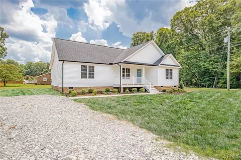 2201 Saffron Ln, Chester, VA 23836 photo 1