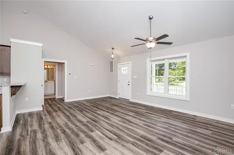 2201 Saffron Ln, Chester, VA 23836 photo 7