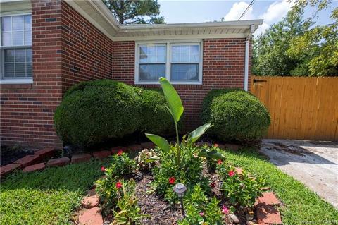 131 Westbrook Dr, Hampton, VA 23666 photo 5