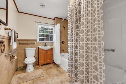 131 Westbrook Dr, Hampton, VA 23666 photo 23