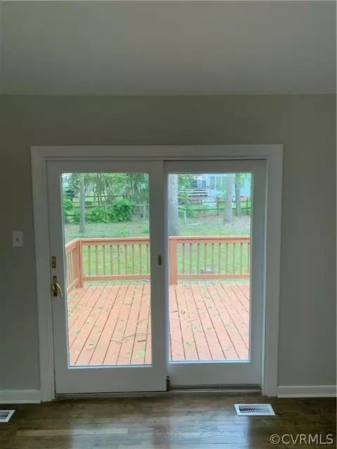 2317 Arrowood Rd, Midlothian, VA 23112 photo 5