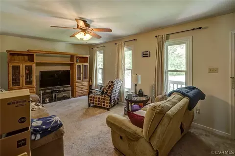 5643 Winterleaf Dr, Richmond, VA 23234 photo 4