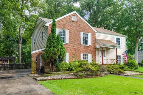 11701 Olde Coach Dr, Midlothian, VA 23113 photo 4
