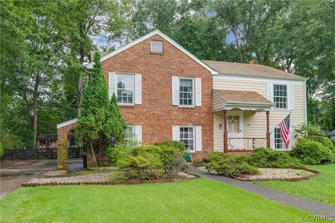 11701 Olde Coach Dr, Midlothian, VA 23113 photo 3