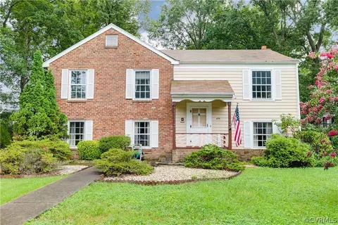 11701 Olde Coach Dr, Midlothian, VA 23113 photo 1
