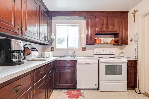 11701 Olde Coach Dr, Midlothian, VA 23113 photo 7