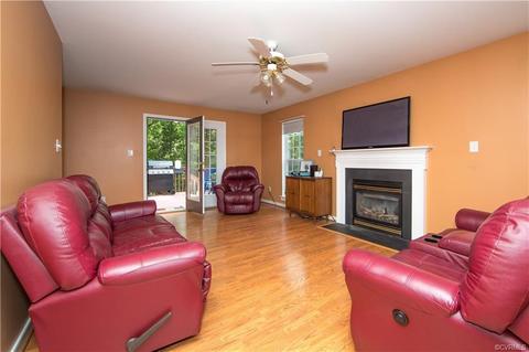 353 Nottoway Ln, King William, VA 23086 photo 6