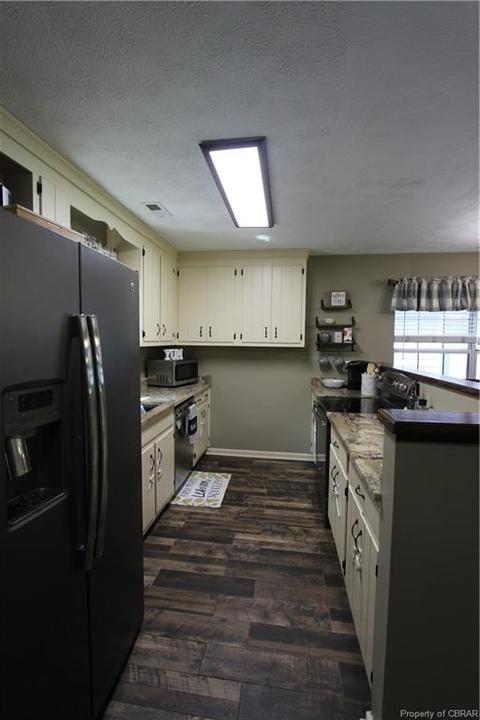 8831 Marlfield Rd, Gloucester, VA 23061 photo 12