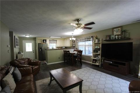 8831 Marlfield Rd, Gloucester, VA 23061 photo 7