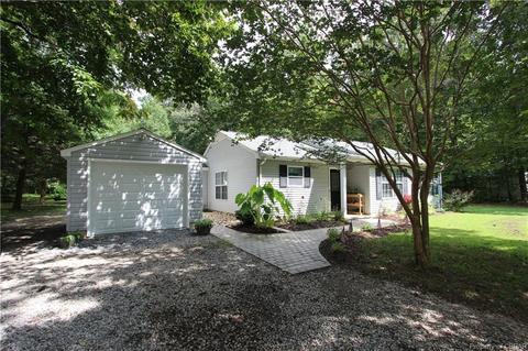 8831 Marlfield Rd, Gloucester, VA 23061 photo 1