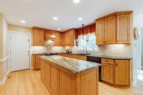 2820 Glendower Ct, Midlothian, VA 23113 photo 10