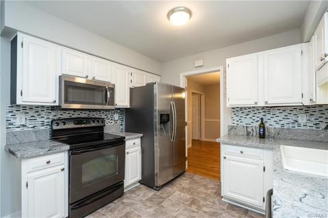 5800 Mill Spring Rd, Midlothian, VA 23112 photo 2