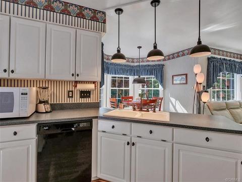 7100 Harbourside Ct, Midlothian, VA 23112 photo 9