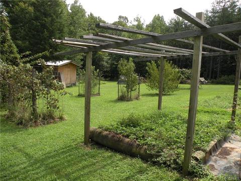 832 W Chapel Dr, Bumpass, VA 23024 photo 36