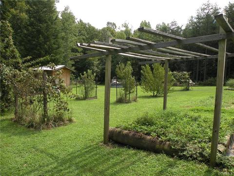 832 W Chapel Dr, Bumpass, VA 23024 photo 35