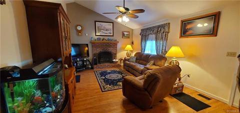 832 W Chapel Dr, Bumpass, VA 23024 photo 12