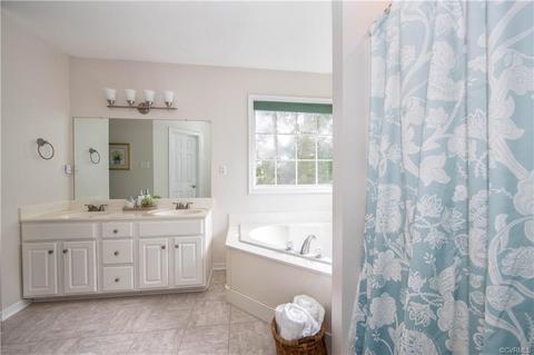1643 Upperbury Dr, Midlothian, VA 23114 photo 12
