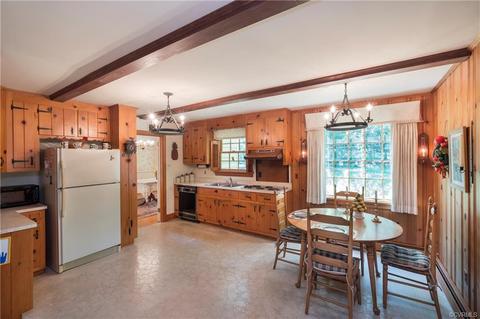 3720 Darby Dr, Midlothian, VA 23113 photo 13