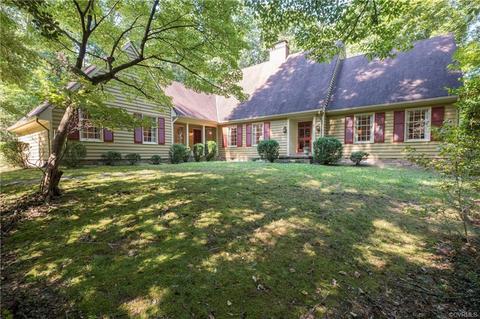 3720 Darby Dr, Midlothian, VA 23113 photo 1