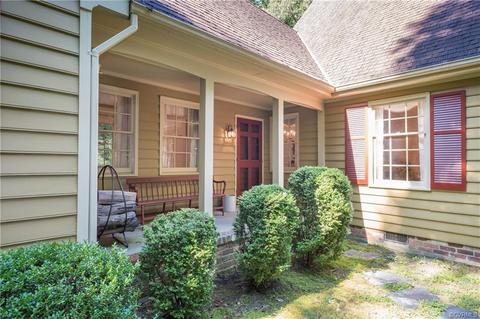 3720 Darby Dr, Midlothian, VA 23113 photo 3