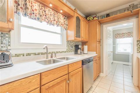 419 Riverside Dr, Lancaster, VA 22503 photo 14