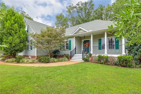 9213 Bailey Oak Dr, Midlothian, VA 23112 photo 2