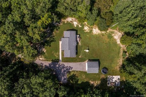 7841 Dutton Rd, Gloucester, VA 23061 photo 3