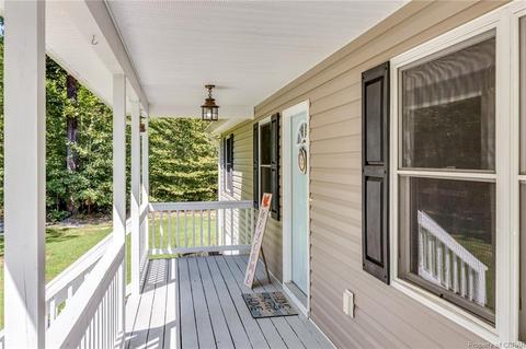 7841 Dutton Rd, Gloucester, VA 23061 photo 6