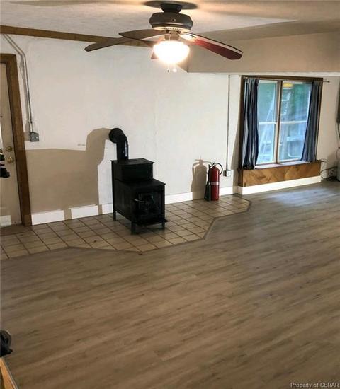 7611 Catlett Rd, Gloucester, VA 23061 photo 10