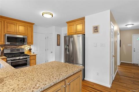 5018 Parrish Branch Rd, Midlothian, VA 23112 photo 12