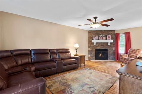 5018 Parrish Branch Rd, Midlothian, VA 23112 photo 7