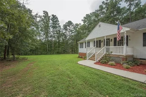5714 Whisper Dr, Sutherland, VA 23885 photo 2