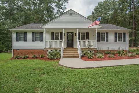 5714 Whisper Dr, Sutherland, VA 23885 photo 1