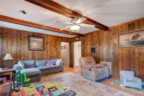 302 Rollingview Dr, Sandston, VA 23150 photo 4