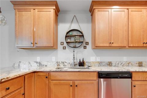 1105 N 27th St, Richmond, VA 23223 photo 11