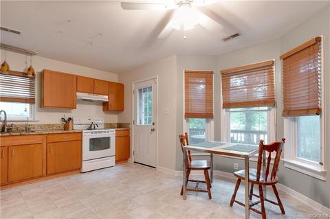 2901 Speeks Dr, Midlothian, VA 23112 photo 9