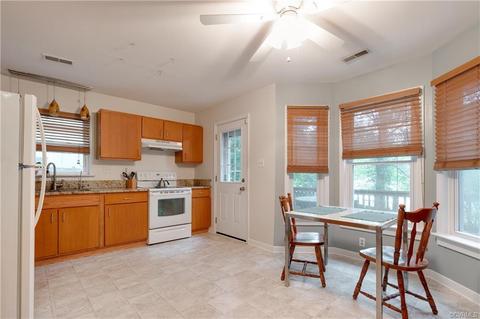 2901 Speeks Dr, Midlothian, VA 23112 photo 10