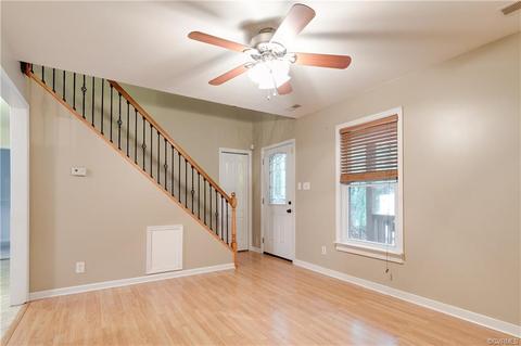 2901 Speeks Dr, Midlothian, VA 23112 photo 4