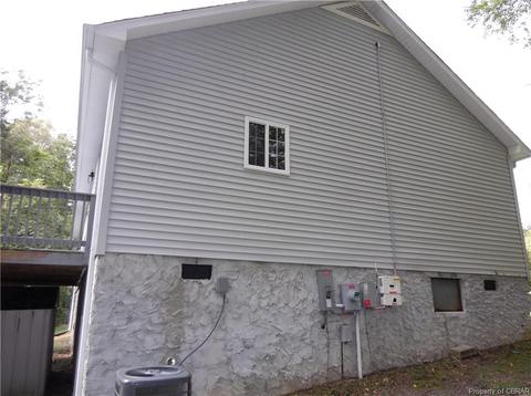 7666 Curtis Dr, Gloucester, VA 23061 photo 4