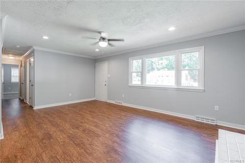 2713 Puckett Ct, Midlothian, VA 23112 photo 4