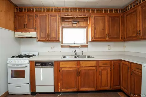 3910 E Chatham Dr, Richmond, VA 23222 photo 13
