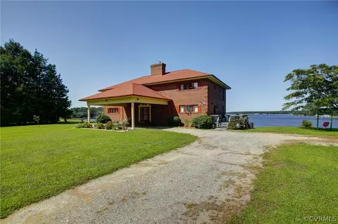 11792 Deep Point Ln, Gloucester, VA 23061 photo 7