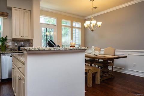 429 Creekwillow Dr, Midlothian, VA 23113 photo 7