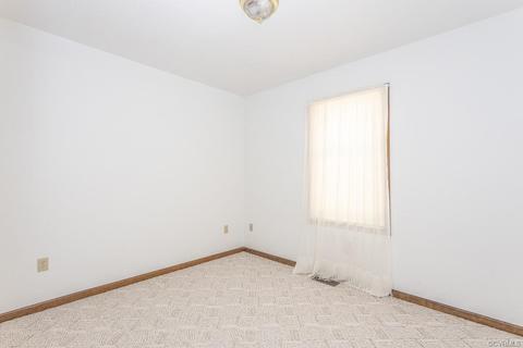 8510 Claiborne Rd, Sutherland, VA 23885 photo 18