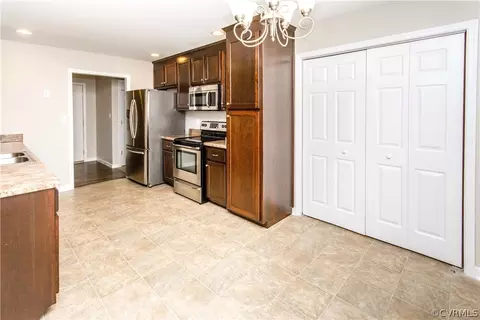 5702 Whisper Dr, Sutherland, VA 23885 photo 13
