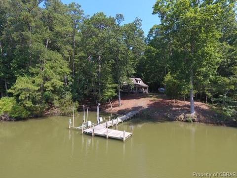 107 Timber Run Ln, Weems, VA 22576 photo 1