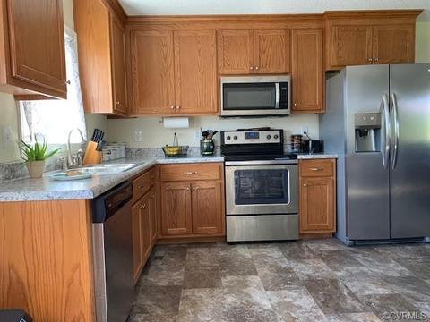 17160 Cabin Point Rd, Carson, VA 23830 photo 4