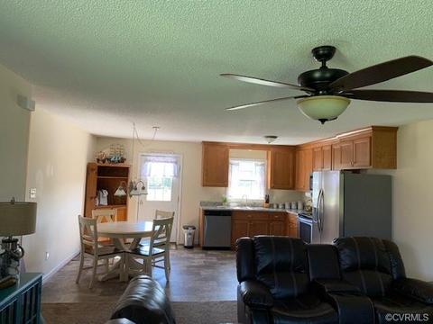 17160 Cabin Point Rd, Carson, VA 23830 photo 8