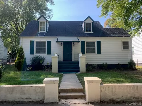 712 Forest View Dr, Richmond, VA 23225 photo 1