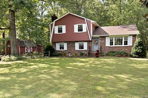 6102 Claiborne Rd, Sutherland, VA 23885 photo 1
